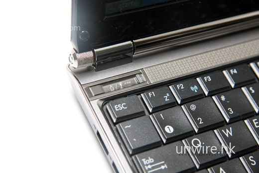 在關機情況下點選此鍵,便可即時進入《Express Gate》介面。 在關機情況下點選此鍵,便可即時進入《Express Gate》介面。