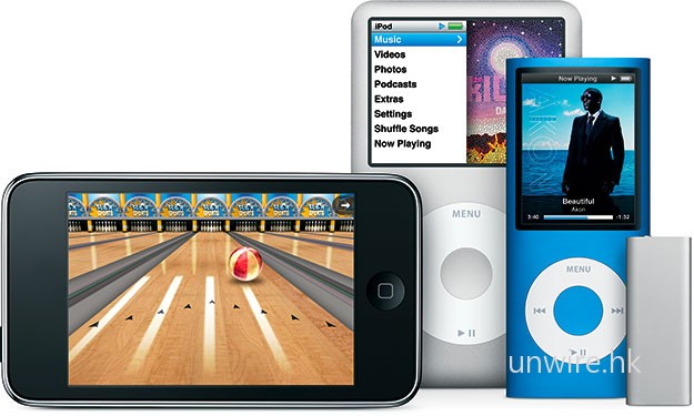 從此圖可見，全新 iPod Shuffle 確實十分細小，只有 iPod Nano 約 1/4  大小，掛頸也不覺重。