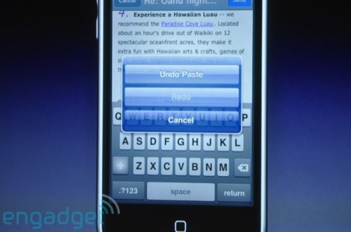 筆者認為最有創意的，是只要左右輕輕搖晃機身，便可取消選擇了的文字，過癮！