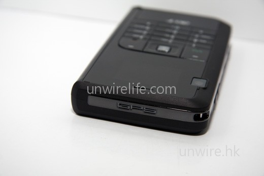 內建 SiRF Star III GPS 全球衛星導航晶片,定位速度及精準度有一定保證。 內建 SiRF Star III GPS 全球衛星導航晶片,定位速度及精準度有一定保證。
