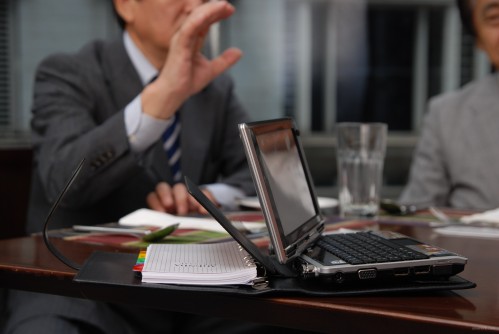 Kohjinsha 未來會有更多不同尺寸的機款,但不會放棄採用觸控屏幕及鍵盤。 Kohjinsha 未來會有更多不同尺寸的機款,但不會放棄採用觸控屏幕及鍵盤。