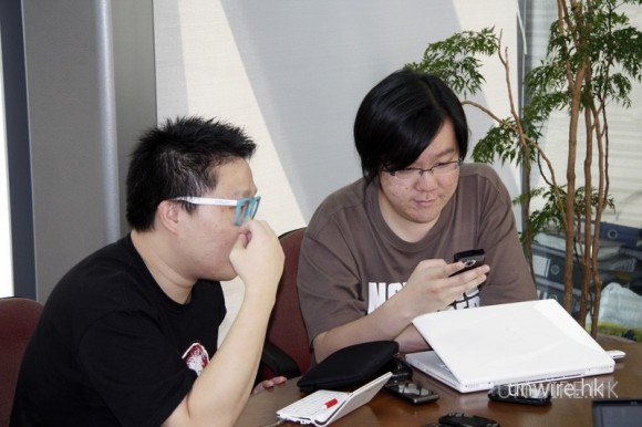 網友試玩實況三:Philip 與 Ricco 不知道在密密傾甚麼呢? 網友試玩實況三:Philip 與 Ricco 不知道在密密傾甚麼呢?