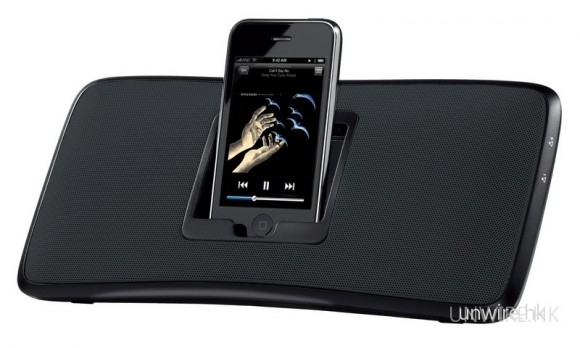 Logitech-S315i-iPhone