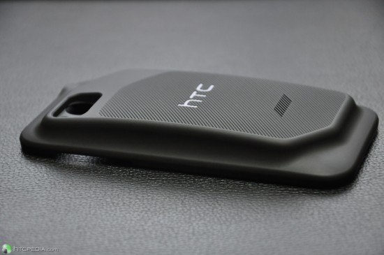 HTC-REzound-Extenzed-Battery-550x365