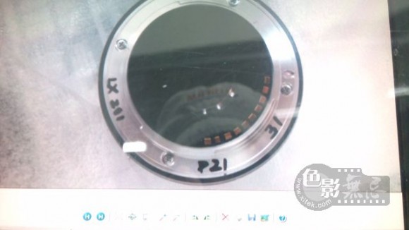 fuji-mirrorless-camera