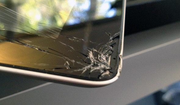 the-new-ipad-as-likely-to-crack-as-ipad-2-if-ipad-cases-are-not-used