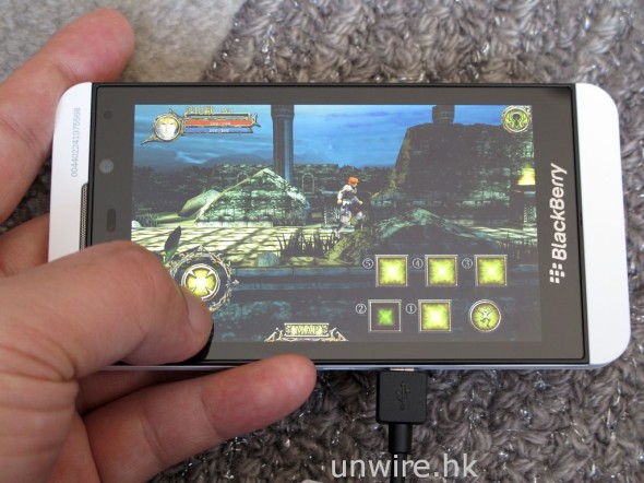 用來打機，感覺還算不錯，至少在雙核處理器及 2GB DRAM 規格下，玩高質素畫質遊戲還算暢順。