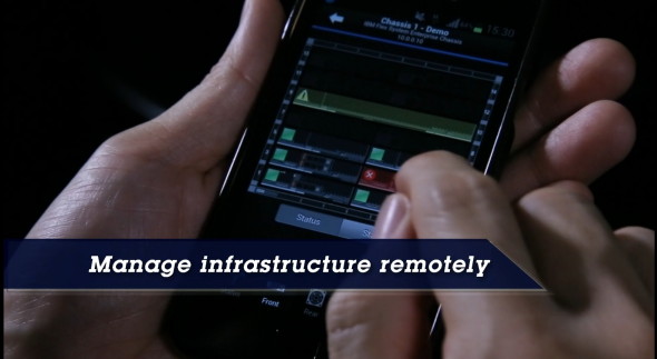 透過手機應用程式就可以遙距監測與控制 Flex System，節省系統管理員不少時間。
