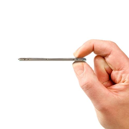 laptop-ultrathin-hdd-hand-gallery-500x500