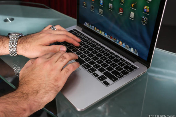 Apple_Macbook_Pro_13