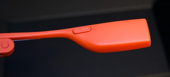 Google-Glass-2-Unboxing-Video-9
