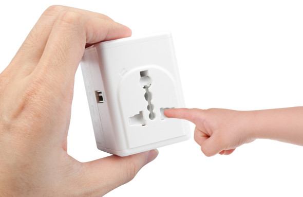 PowerTravelAdapterBlockOne_37