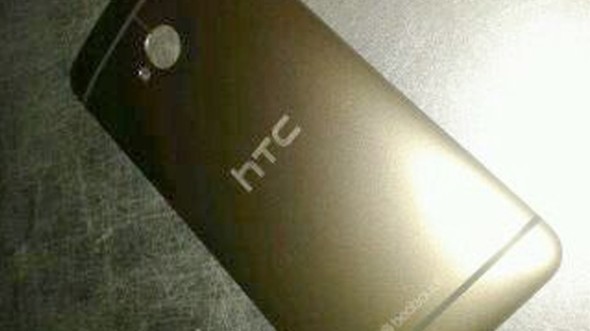 xl_HTC-M8-Gold-Leak-624