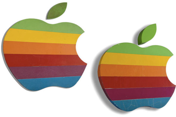 apple-logos-auction.0_standard_800.0
