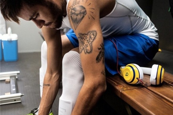beats_neymar.0_standard_800.0