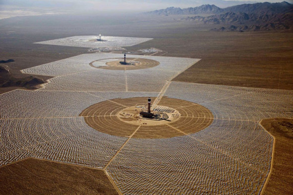 Ivanpah-Solar-Electric-Generating-System-world-largest-power-plant-17