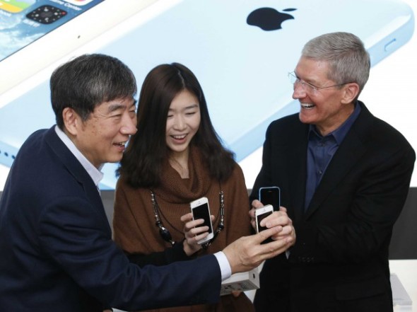 apple-china-mobile-launch-could-spark-a-costly-subsidy-war-624x467