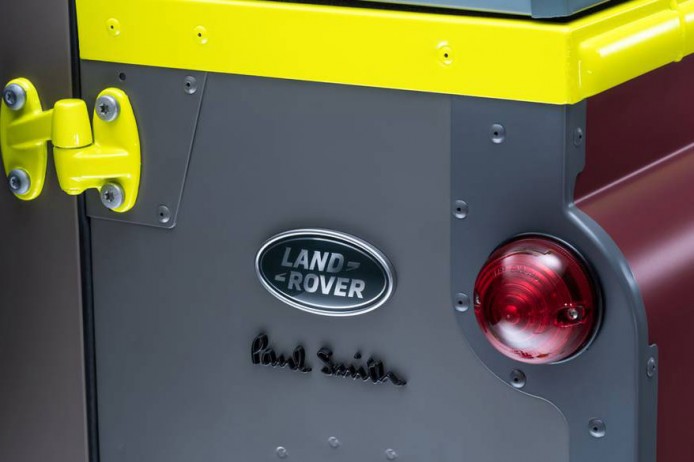 paul-smith-land-rover-defender-02