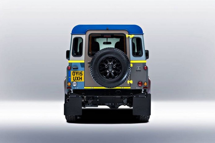 paul-smith-land-rover-defender-04