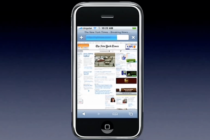 桌面版的 New York Times 竟可在一個小小手機上流暢瀏覽，在當時的手機是不可能的事