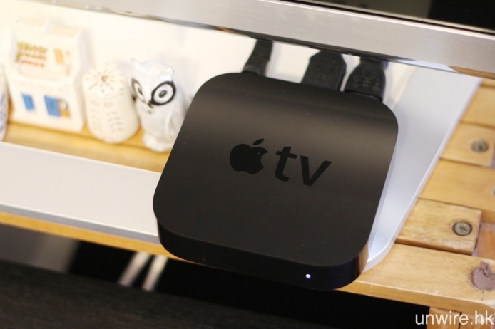 若 Wire 民不想使用 Chromecast，Apple TV 也可讓你配合各種 iOS 裝置或 Mac 電腦，在大屏幕電視上觀看港超聯直播。