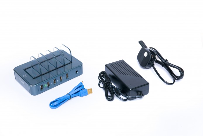 MiniQ Charging Station 5Q內附1條80 cm銅製數據傳輸線，減低電量流失，並支援Qualcomm® Quick Charge 2.0。