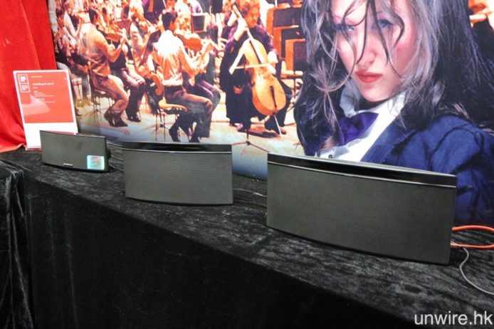 至於去年推出的 SoundStage Multiroom 串流喇叭，在會場亦劃出一間獨立房間作示範。